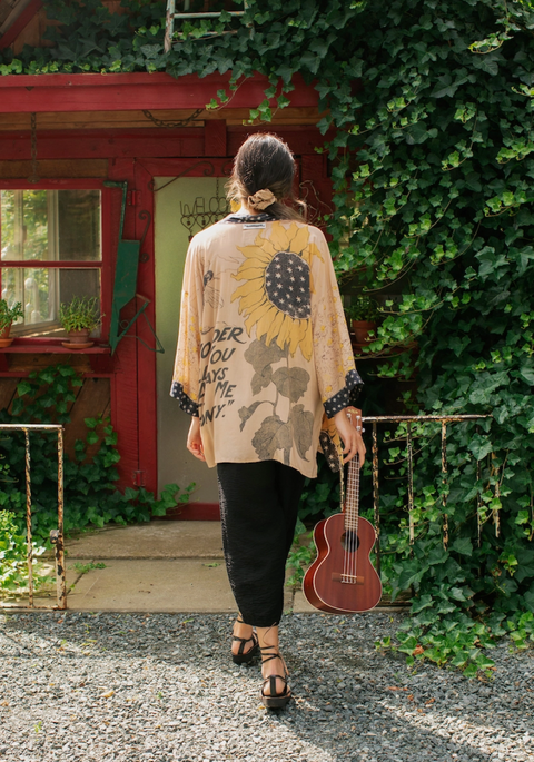 Milk & Honey Matinee Kimono - Sunflower & Bee
