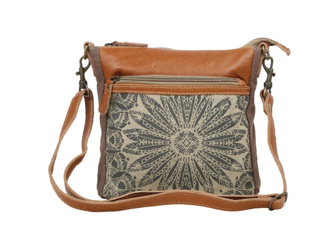 Dizzy Circle Crossbody